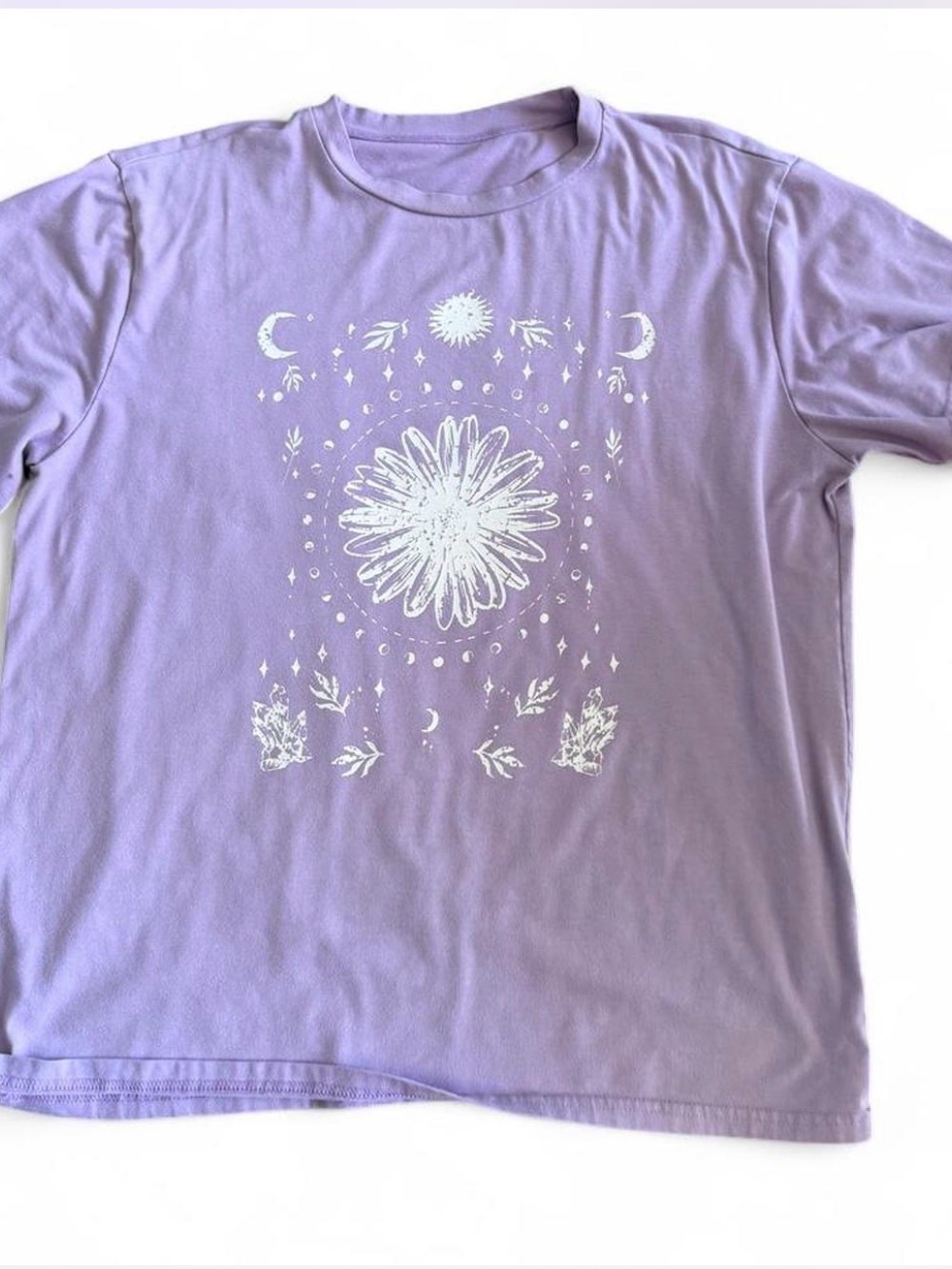 Amazon Lavender Short Sleeve Tee with White Celestial Floral Graphic